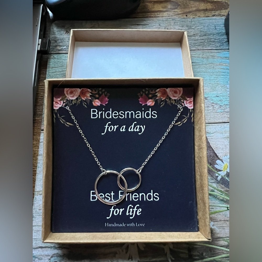 Bridesmaids Necklack